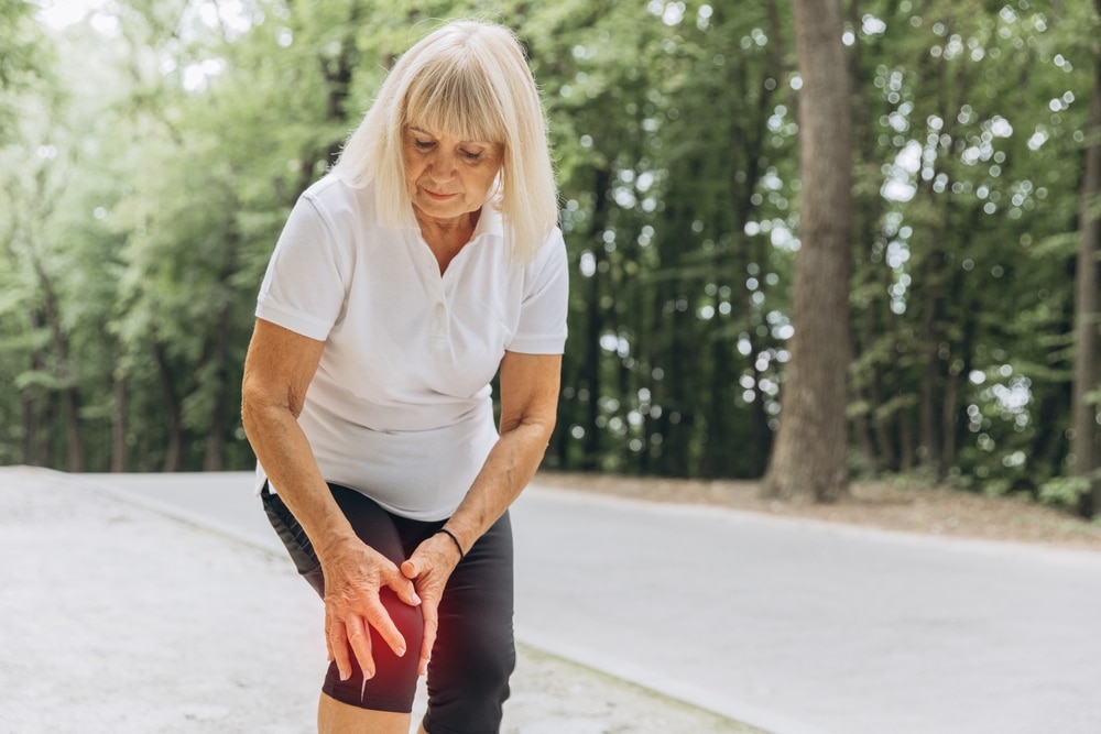 Total Knee Replacement vs Partial Knee Replacement Fretured Image